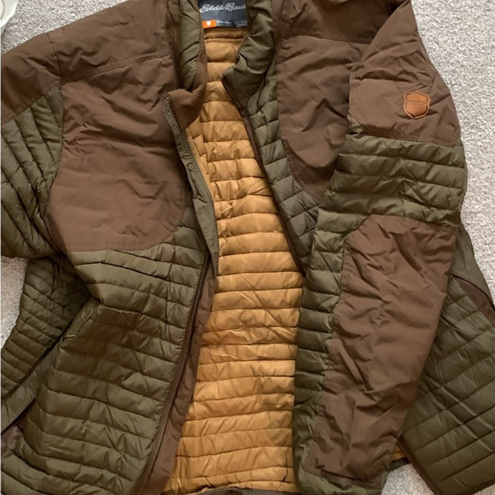 Eddie Bauer Men's Olive and Brown Puffer Jacket